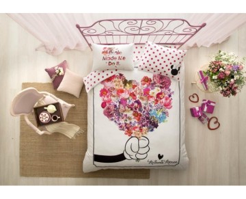 Taç Lisanslı Minnie Flowers Çift Kişilik Nevresim Takımı