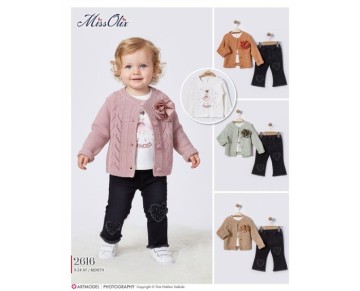 9/24 AY 2616-BASKILI BADİ-TRİKO HIRKA-KOT PANTALON