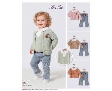 9/24 AY-2639-baskılı tunik-triko süeter ve hırka-kot pantalon