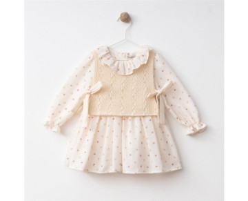 9/24 AY 1002 Dantel önlüklü