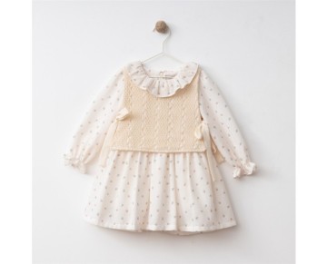 9/24 AY 1002 Dantel önlüklü